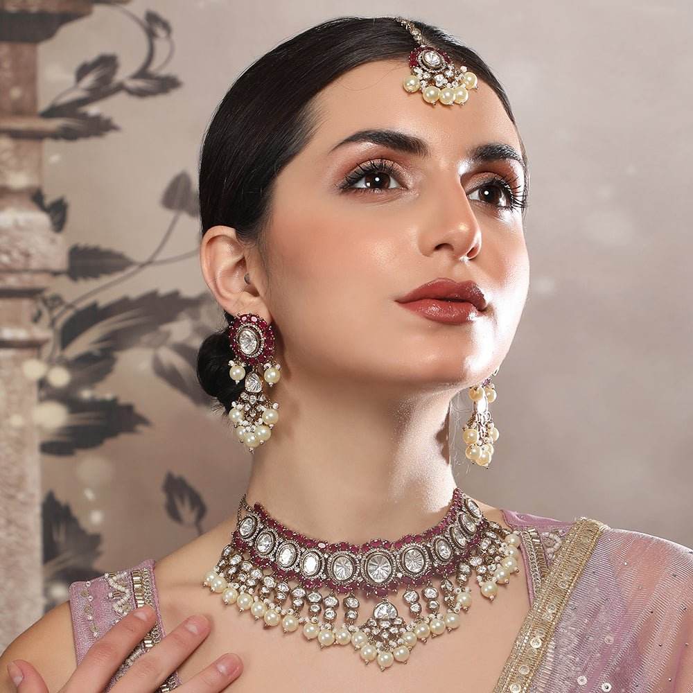 Royal Kundan & Pearl Bridal Jewelry Set - Auraa Trends