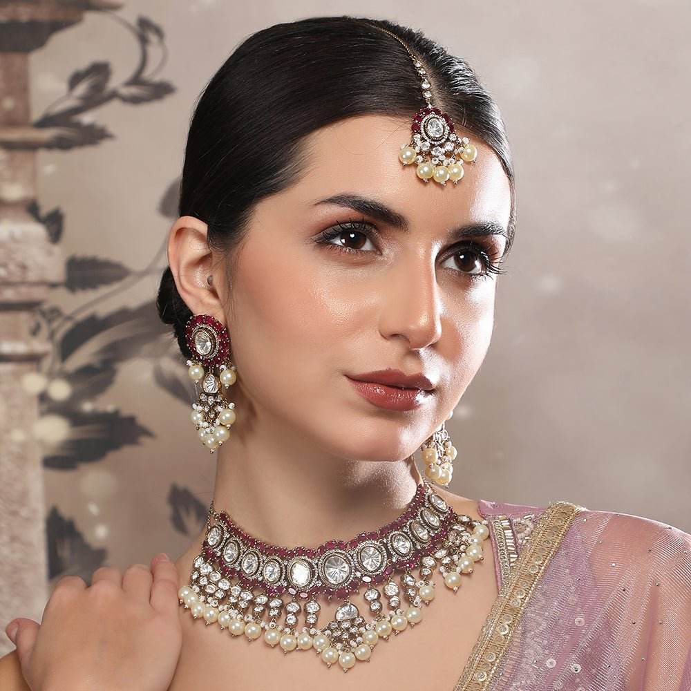 Royal Kundan & Pearl Bridal Jewelry Set - Auraa Trends
