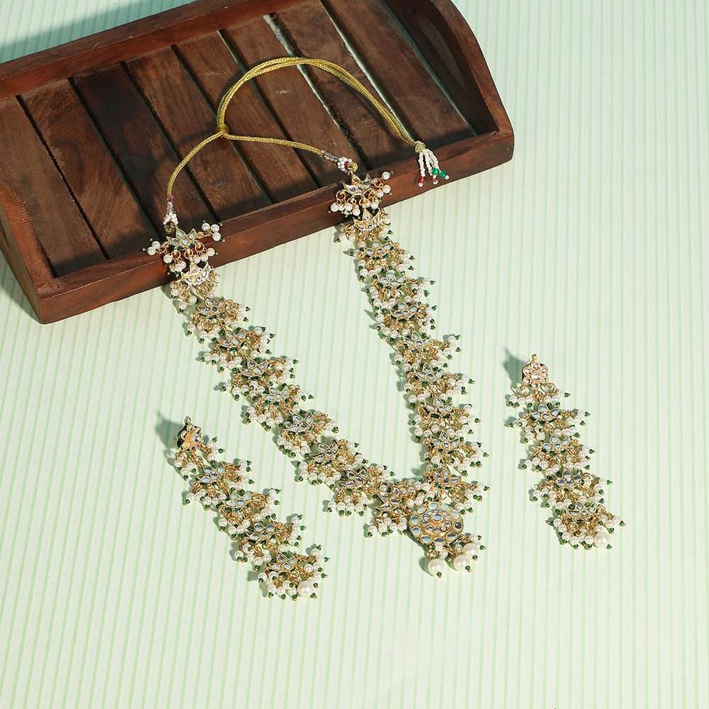 Royal Kundan & Pearl Bridal Necklace Set - Auraa Trends