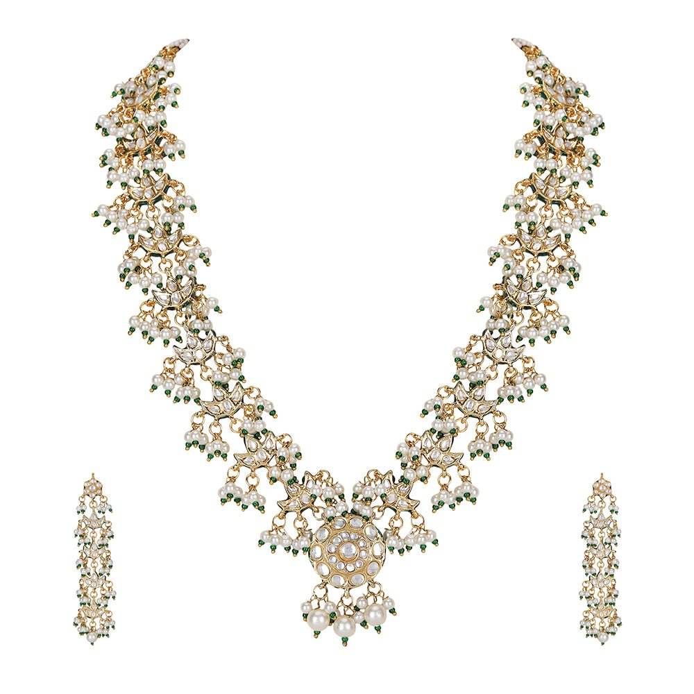 Royal Kundan & Pearl Bridal Necklace Set - Auraa Trends