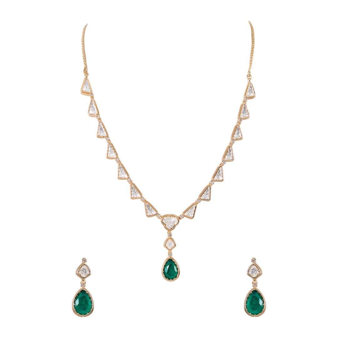 Sophisticated Kundan Necklace Set with Emerald Green Drop Pair of Matching Earrings - Auraa Trends