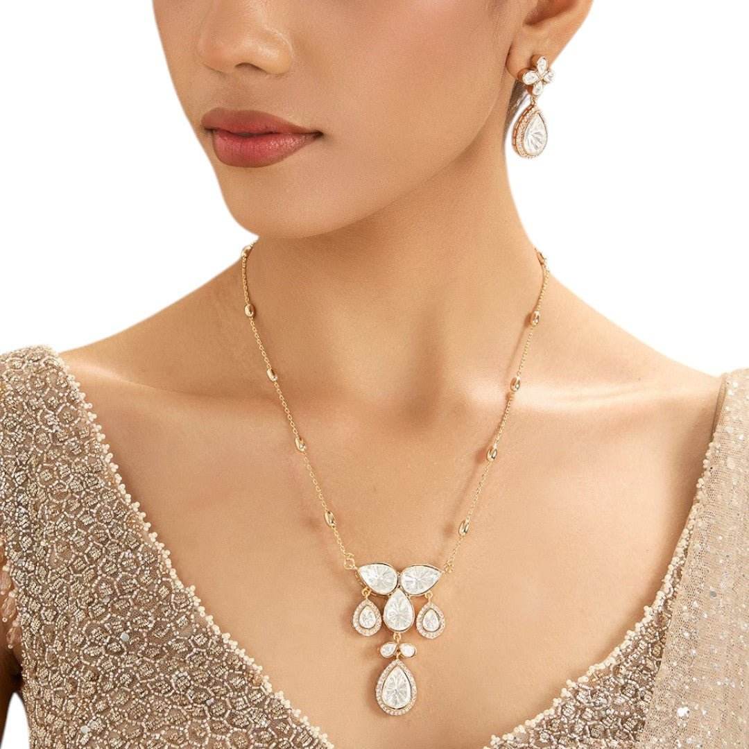 Sophisticated Polki Crystal Drop Necklace Set with Flower Stud Earrings - Auraa Trends