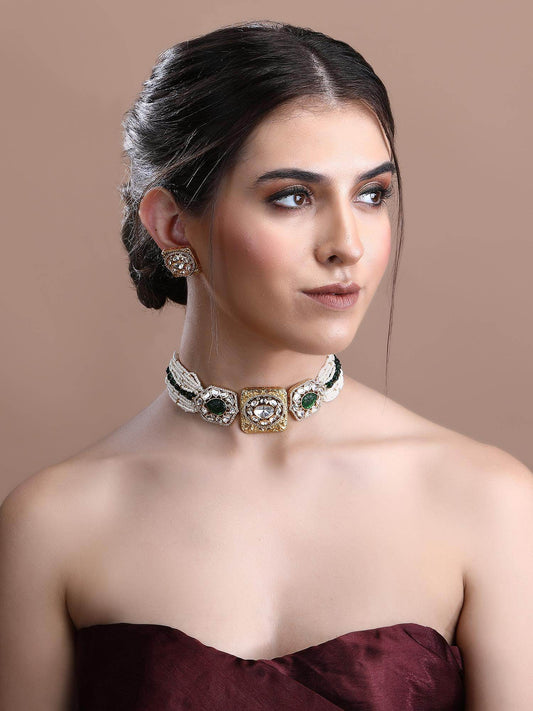 Sparkling 22KT Gold Plated Kundan Green Choker Necklace Set - Auraa Trends