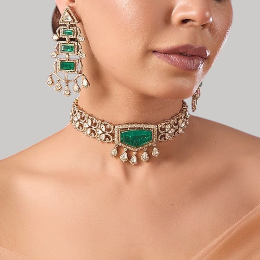 Statement Green Stone Kundan Choker Necklace Set with Long Dangler Earrings for Women - Auraa Trends - Necklace Set - - Auraa Trends - "Traditional gold - plated green stone Kundan choker necklace set with long dangler earrings for women – perfect for festive and bridal wear"