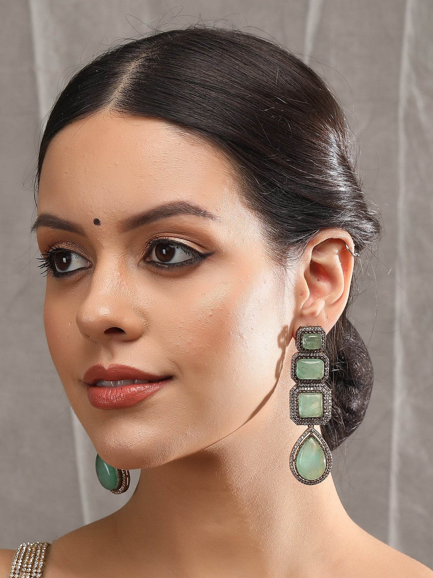 Stunning Green Moissanite Dangle Earrings - Auraa Trends