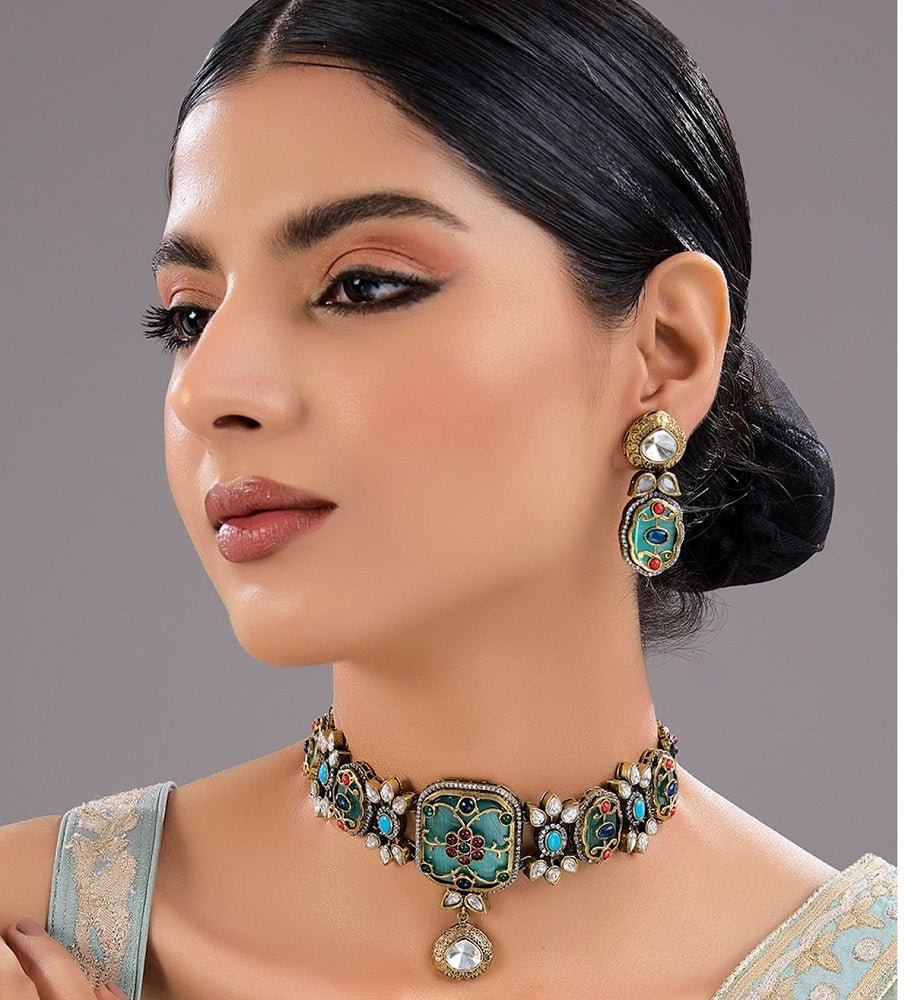 Stunning Kundan Polki Necklace Set of Colored Stones Moissanite Jewelry - Auraa Trends - Necklace Set - Stunning Kundan Polki