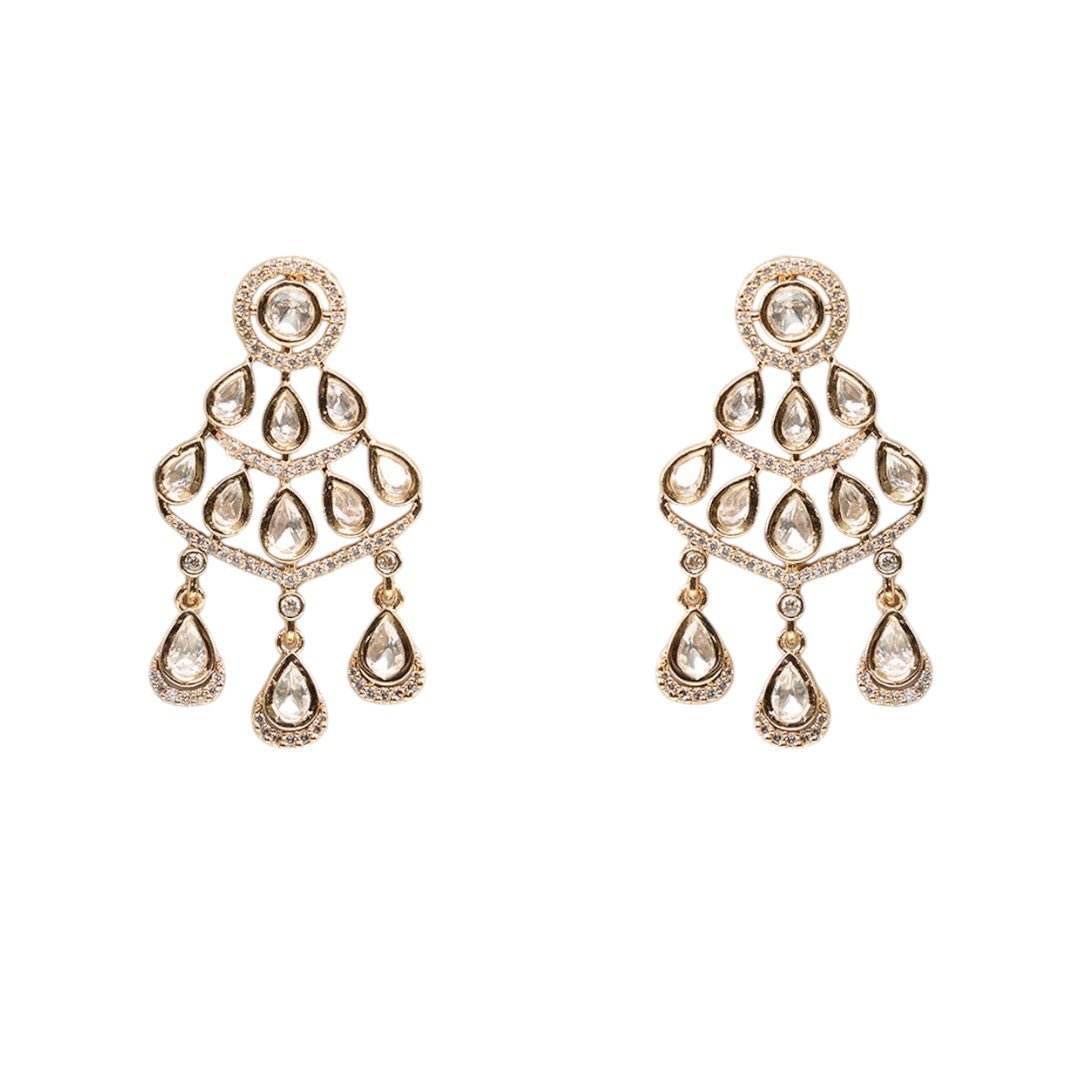 Timeless Kundan Necklace Set – Dainty Chain with Complementary Earrings - Auraa Trends