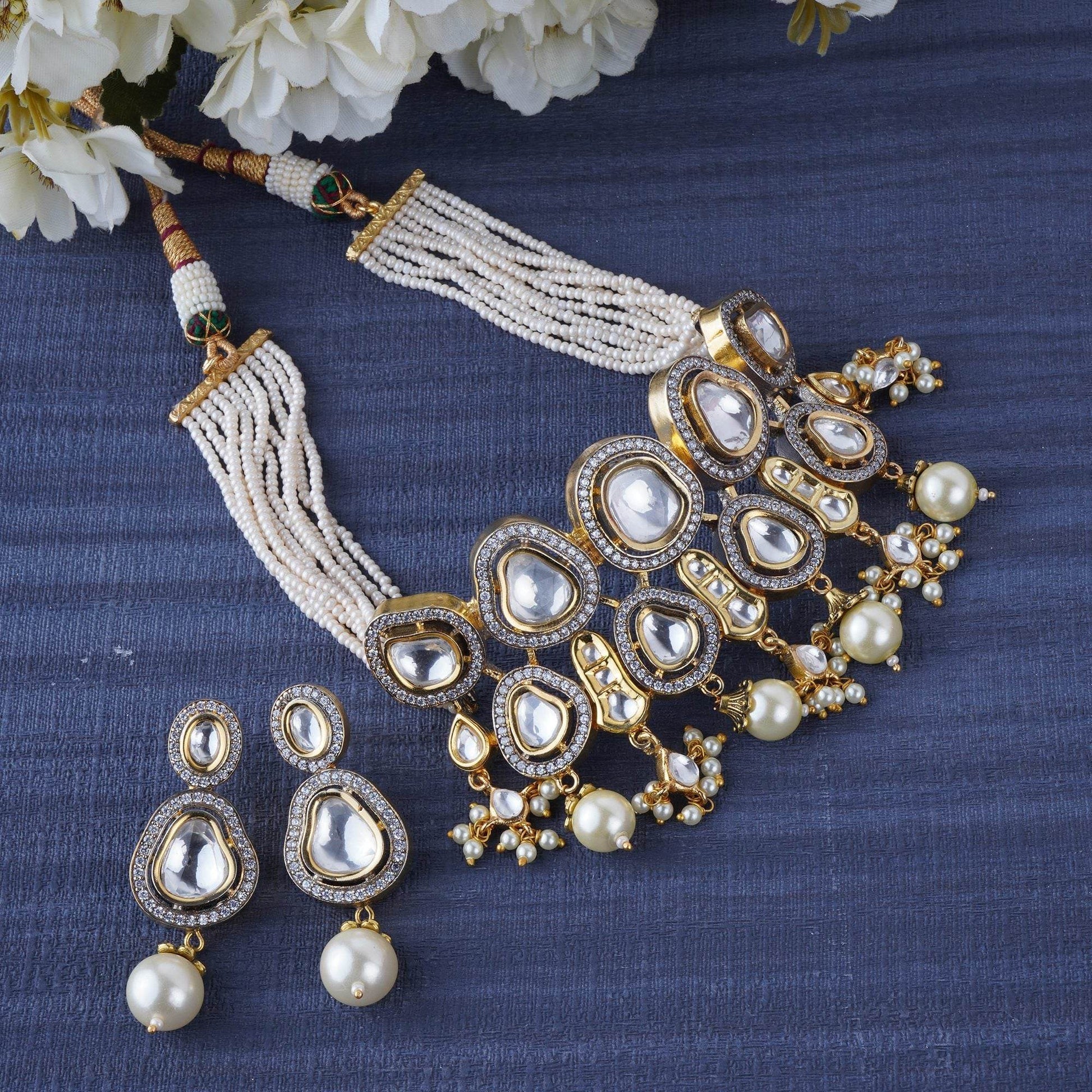 Timeless Kundan Necklace Set - Auraa Trends