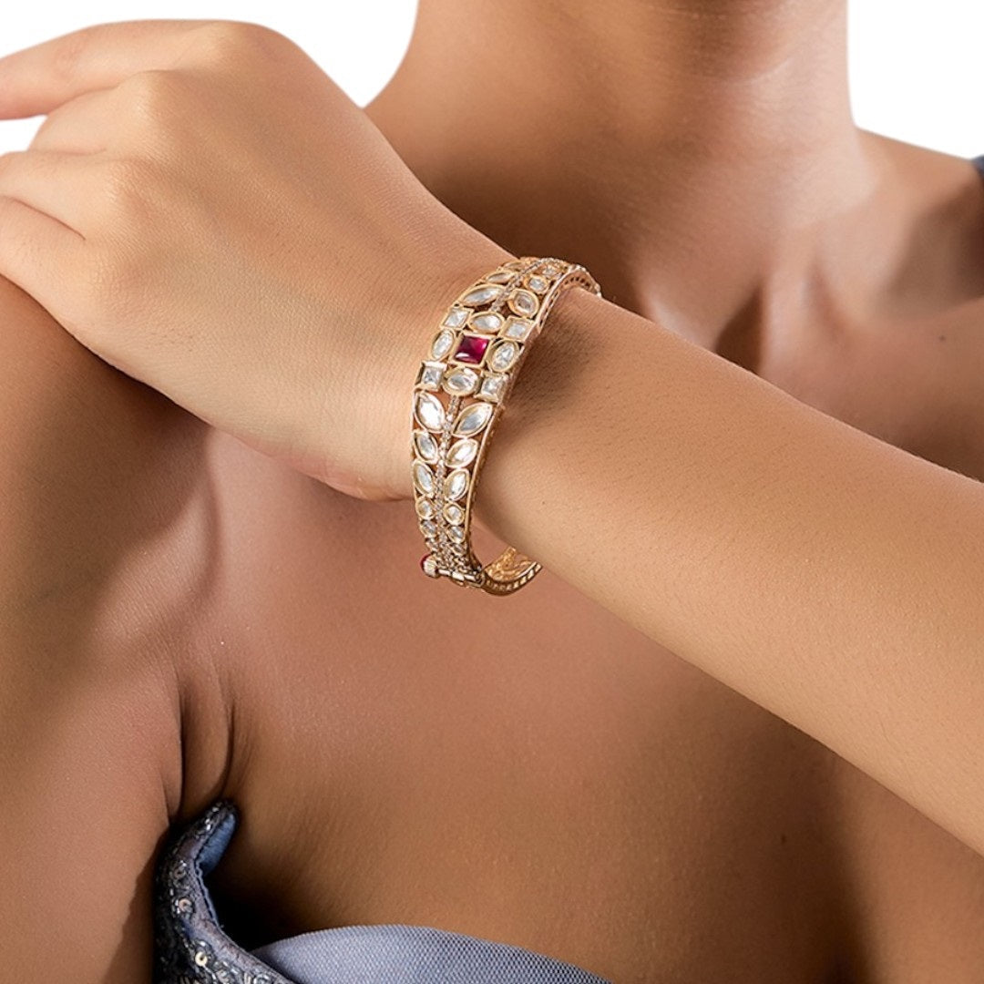 Traditional Gold - Plated Kundan Bangle with Red & White Stones for Women - Auraa Trends - Bangles - - Auraa Trends - Gold - plated bangle with red square stone and kundan design