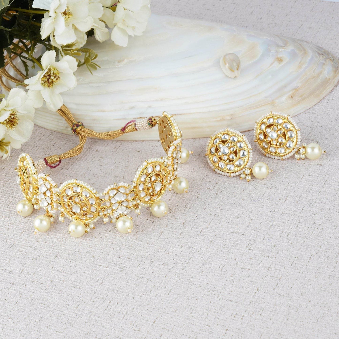 Traditional Gold Plated Kundan Choker Necklace Set - Auraa Trends