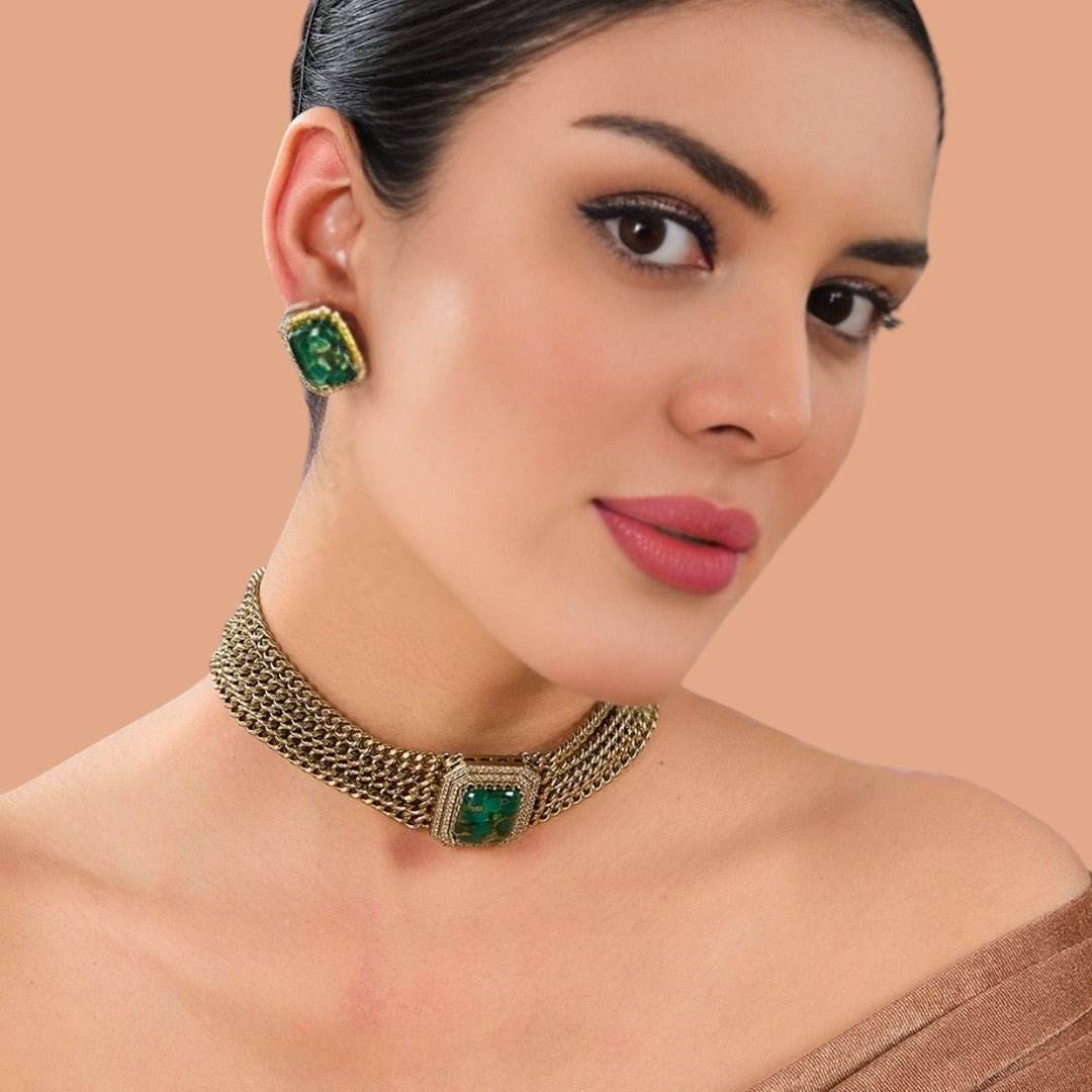 Vintage Emerald Green Choker and Stud Earrings Set - Auraa Trends