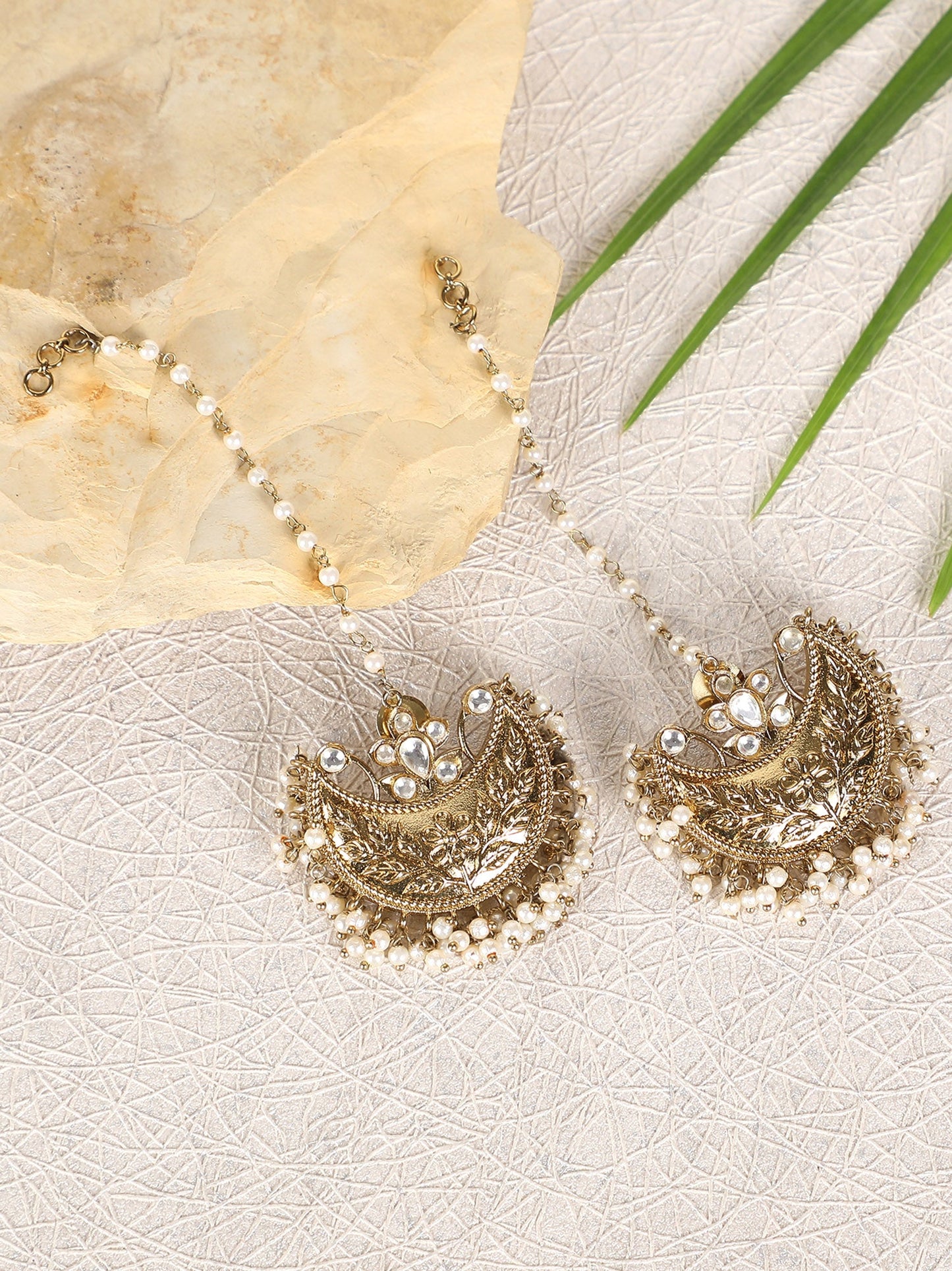 Vintage Gold Bridal Ear Cuff Earrings with Pearl Chains and Kundan Embellishments - Auraa Trends - Earrings - - Auraa Trends - Antique gold ear cuff earrings featuring white Kundan, pearl clusters, and chain drop for bridal use