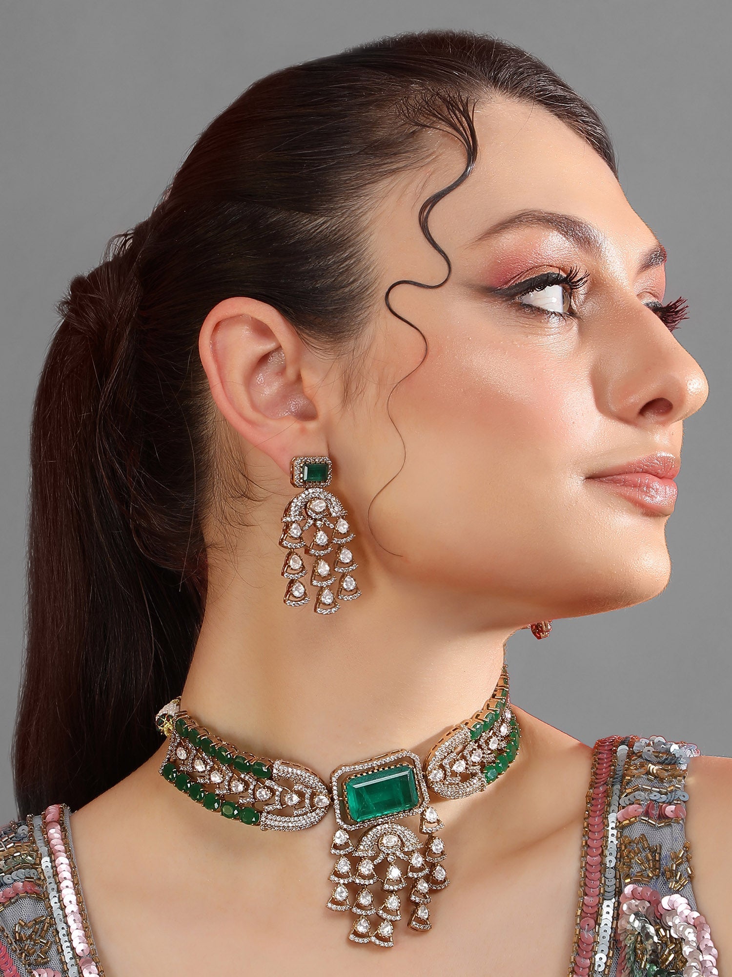 Kundan Chandbali and Maangtika set - Auraa Trends