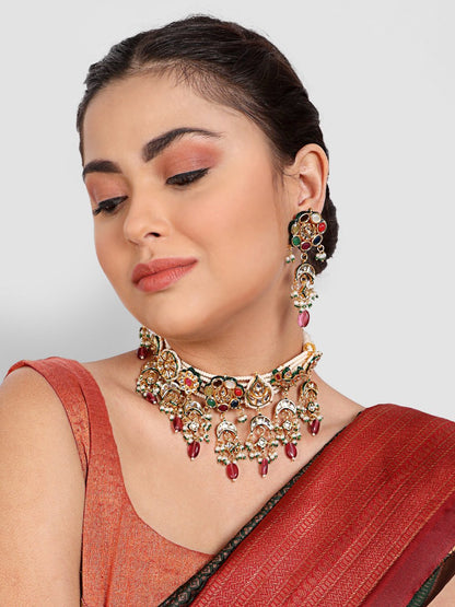 Sophisticated Gold Plated Kundan Choker Necklace Set