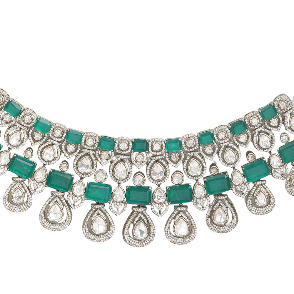 Emerald green kundan bridal necklace set with matching earrings, gold plated choker style wedding jewelry