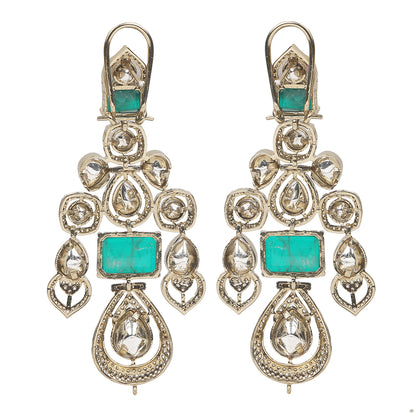Emerald green kundan bridal necklace set with matching earrings, gold plated choker style wedding jewelry