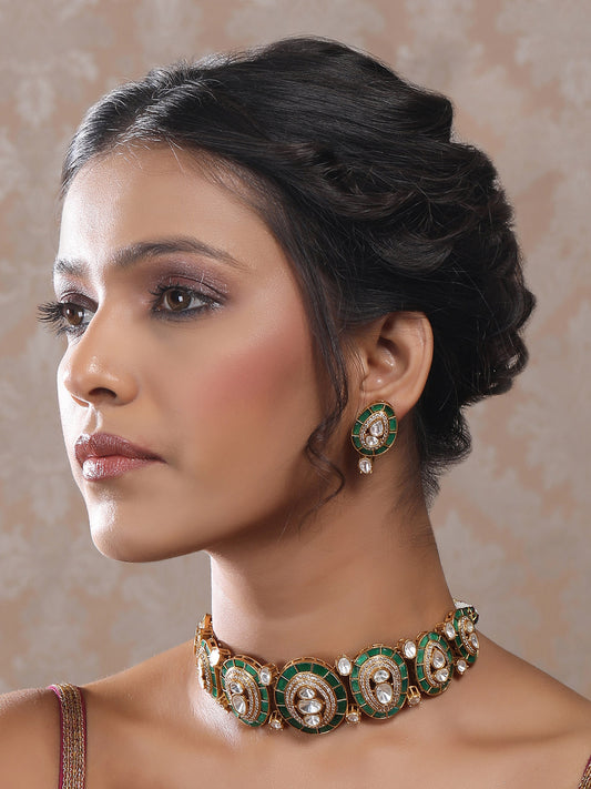 exquisite green and gold necklace set, complemented by matching earrings