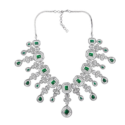 Luxurious Emerald and Diamond-Studded Silver Necklace Set