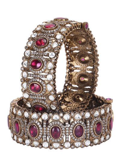 Antique Gold Bracelet with Elegant Ruby Stones