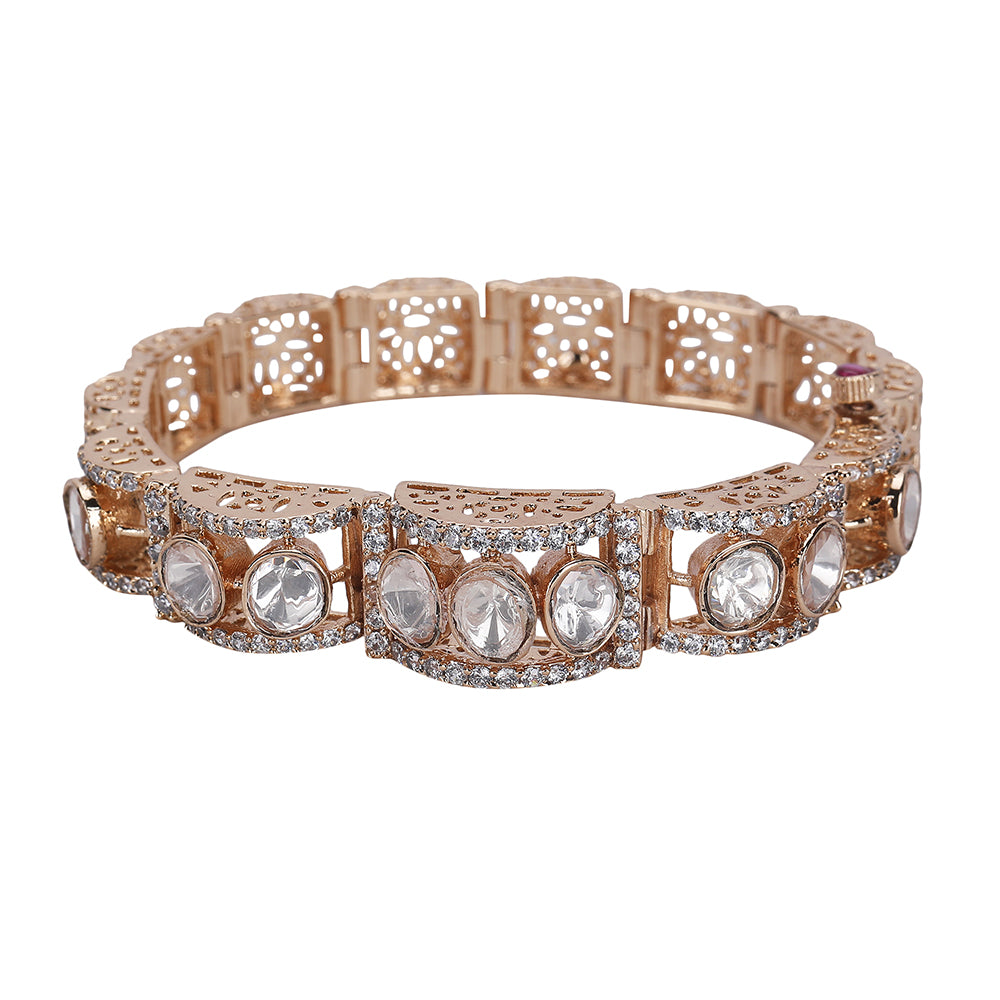 Antique Gold Bracelet with Brilliant White Diamonds