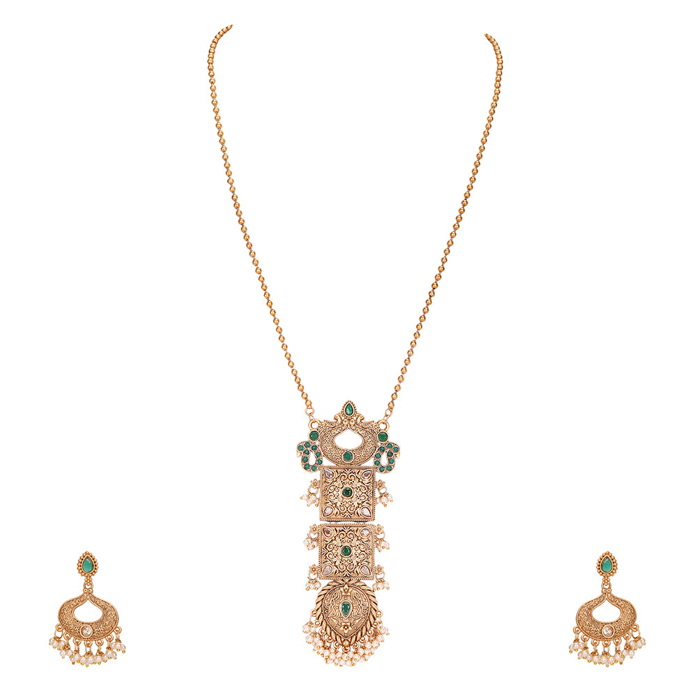 Stone Studded & Beaded Jewellery Set