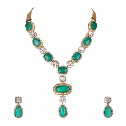 Elegant Emerald and Diamond Necklace Set with Earrings