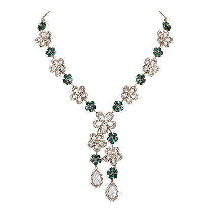 Elegant Floral Diamond-Cut Necklace and Earring Set