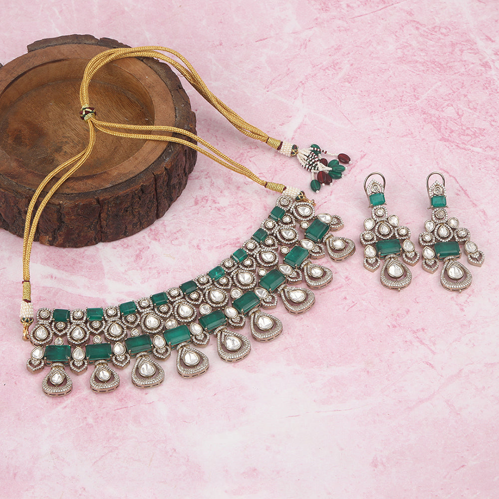 Emerald green kundan bridal necklace set with matching earrings, gold plated choker style wedding jewelry