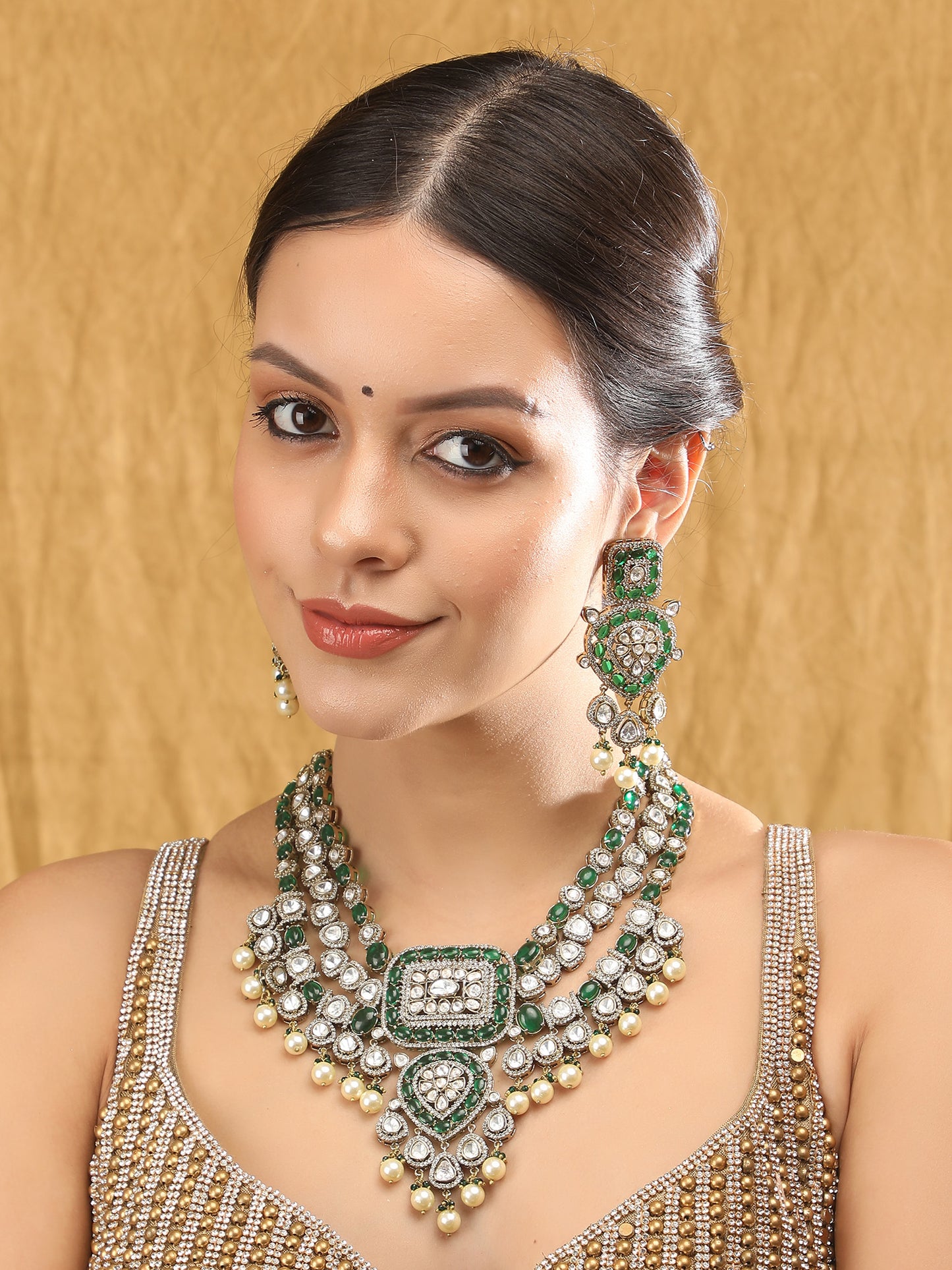 Elegant Green Kundan-Polki Gold-Toned & White Gold Plated Handcrafted Necklace Set