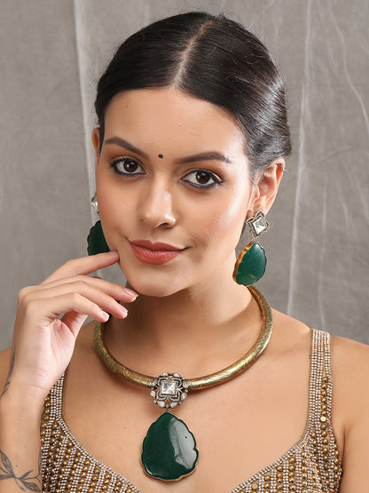 Elegant Green Kundan-Polki Gold-Toned & White Gold Plated Handcrafted Necklace Set