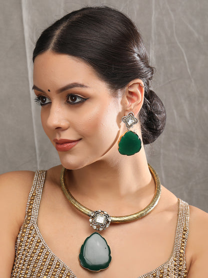 Elegant Green Kundan-Polki Gold-Toned & White Gold Plated Handcrafted Necklace Set