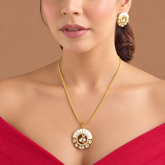 Gold Plated Round Enamel Kundan Pendant Set
