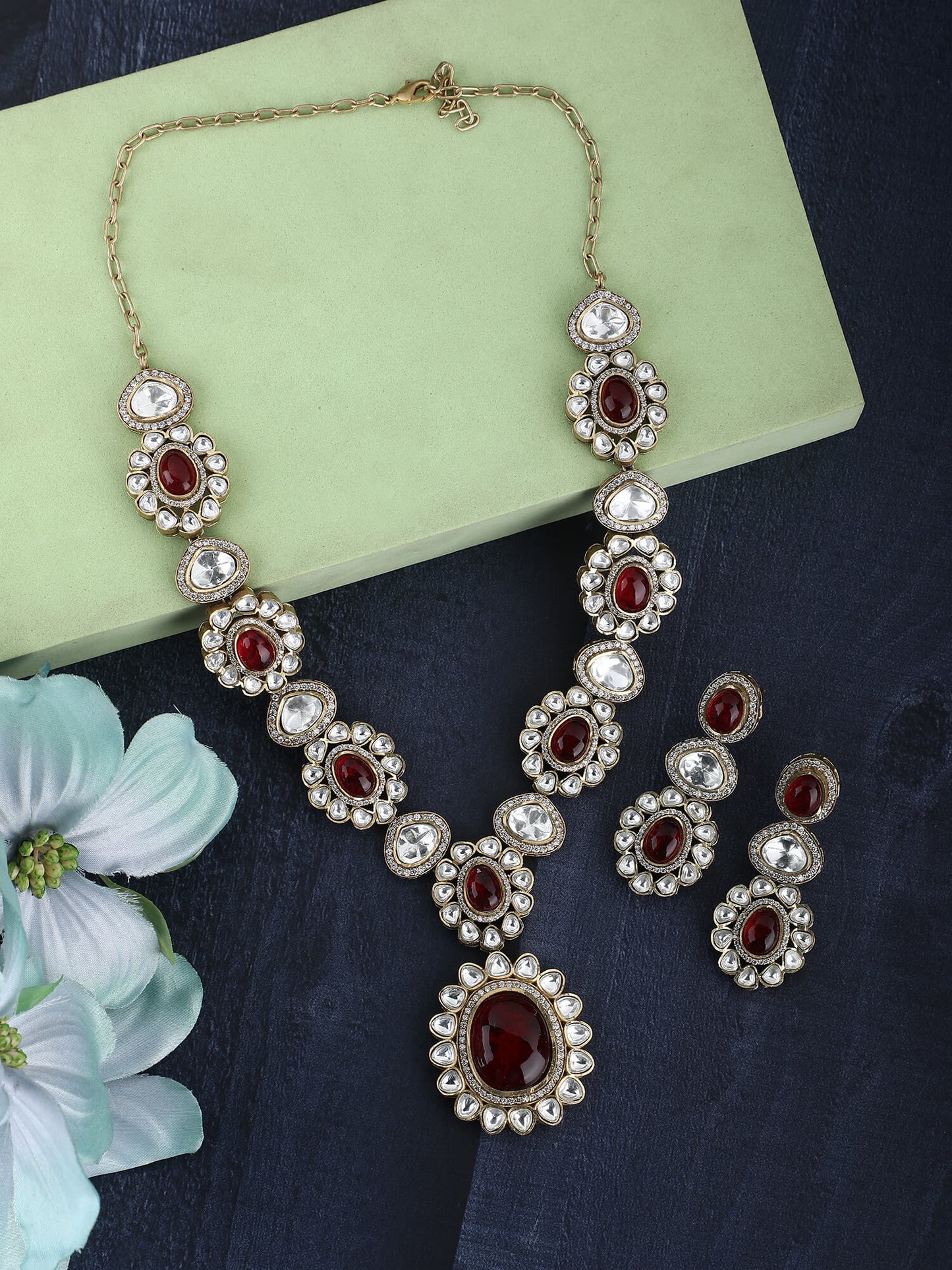 22KT Gold Plated Kundan Classic Red Necklace Set - Auraa Trends - Necklace Set - Red Necklace Set with earrings For Women