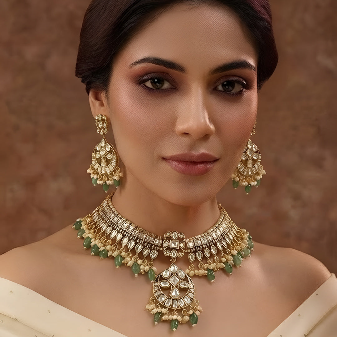 Green Kundan Necklace Set with Matching Earrings
