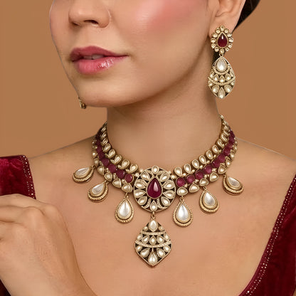 Bridal choker necklace