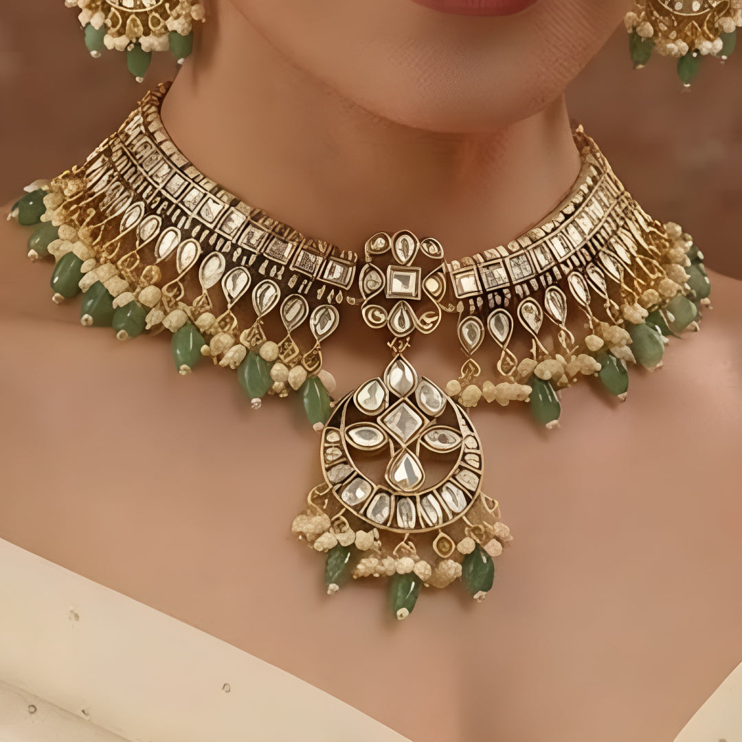 Green Kundan Necklace Set with Matching Earrings