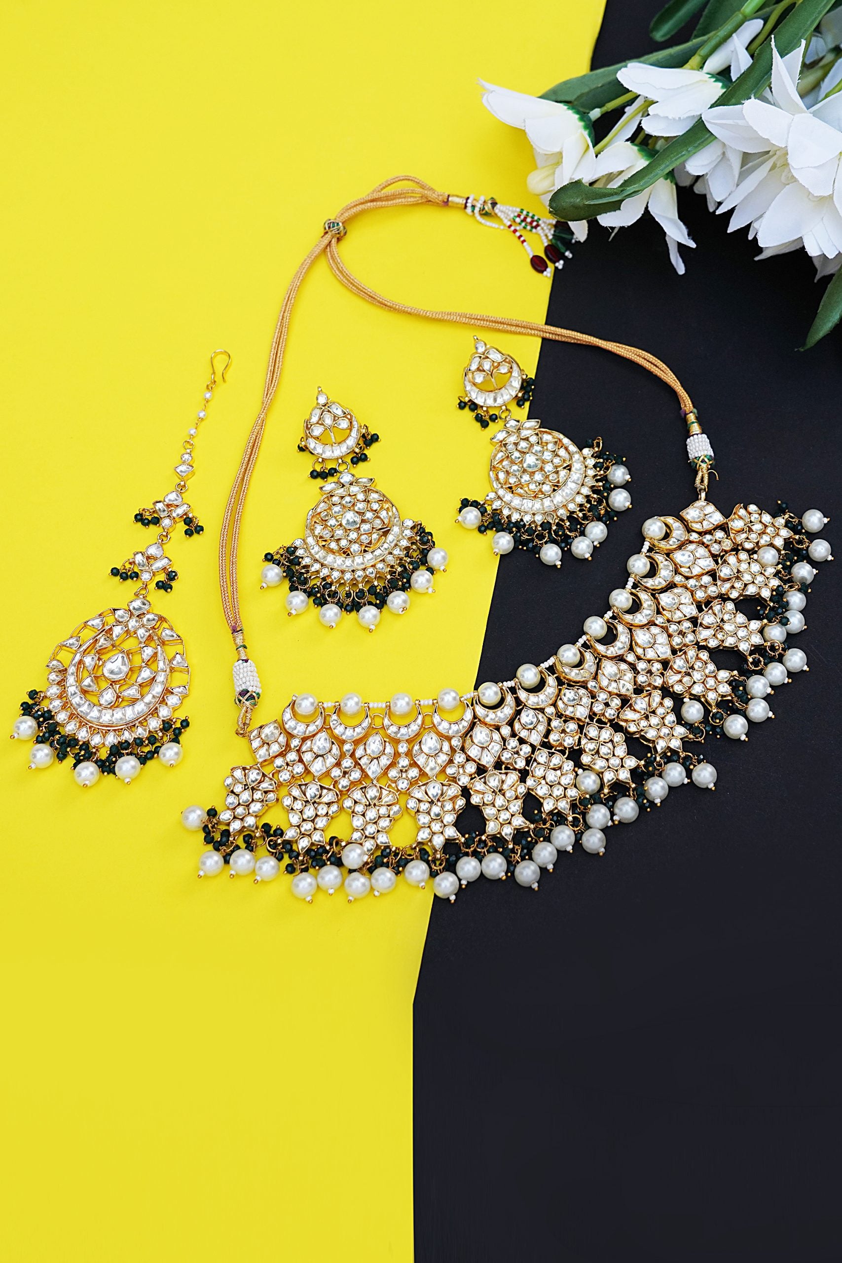 Ornamental Gold Plated Kundan Necklace Set