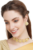 Load image into Gallery viewer, Illuminating Gold Plated Kundan Choker Necklace Set
