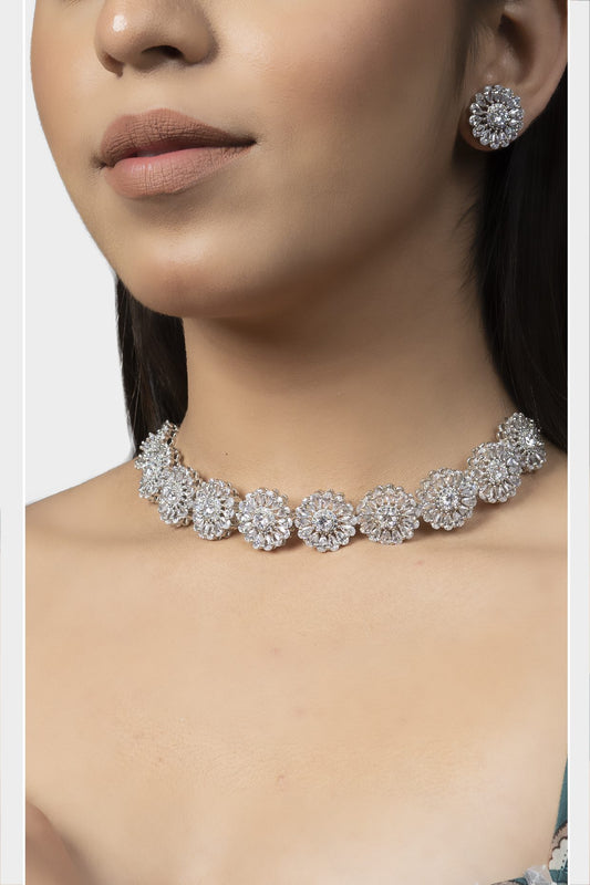 Aristocratic Rhodium Finish Diamonte Necklace Set