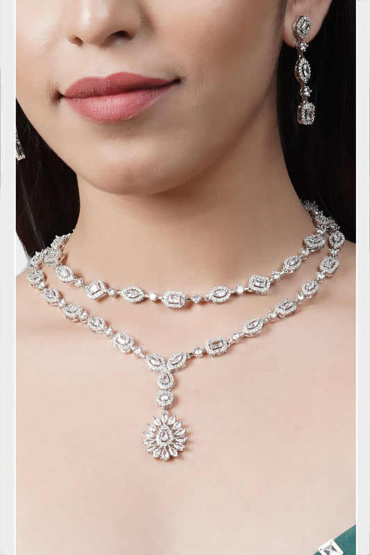 Stunning Rhodium Finish Diamonte Necklace Set