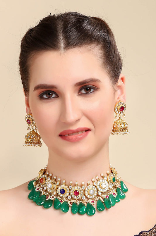 Get 22KT Gold Plated Kundan Necklace Set from Auraatrends