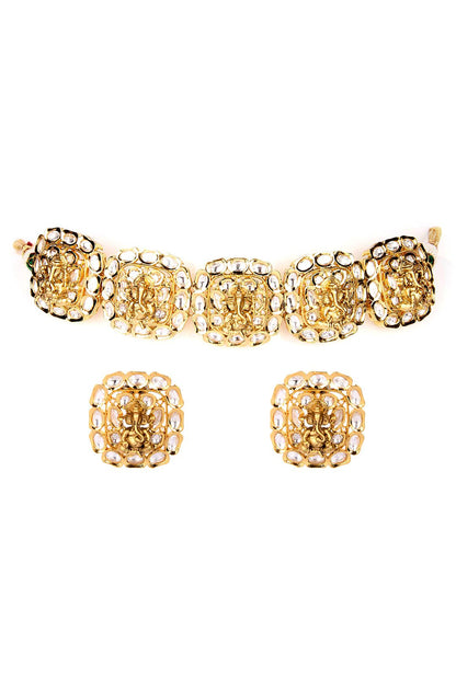 Majestic Gold Plated Kundan Choker Necklace Set