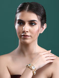 Load image into Gallery viewer, 22KT gold Plated Kundan Classic Gold Bracelet For women and Girls
