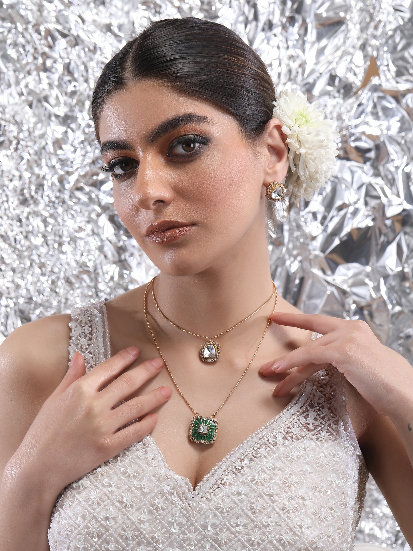 Iris Emerald Necklace Set For Women