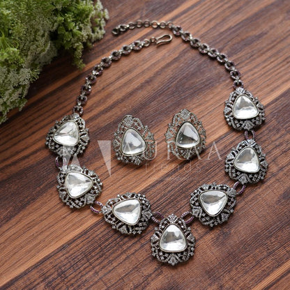 Crowned Victoria Necklace Set in Oxidized Finish
