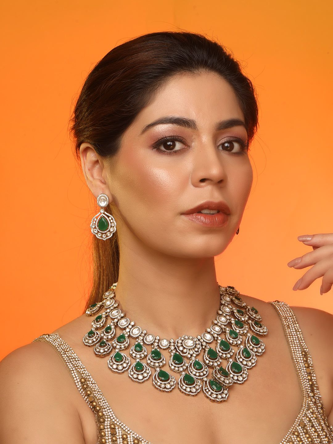 Traditional Kundan Emerald Green Necklace Set with Earrings Gold Tone Bridal Jewelry