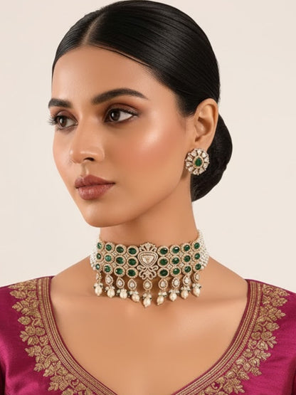 Emerald Green Kundan Choker Set with Pearl Drops - Auraa Trends