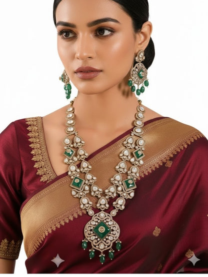 Beautiful Green and Pearl Necklace Set with Earrings to Match for Weddings and Celebrations