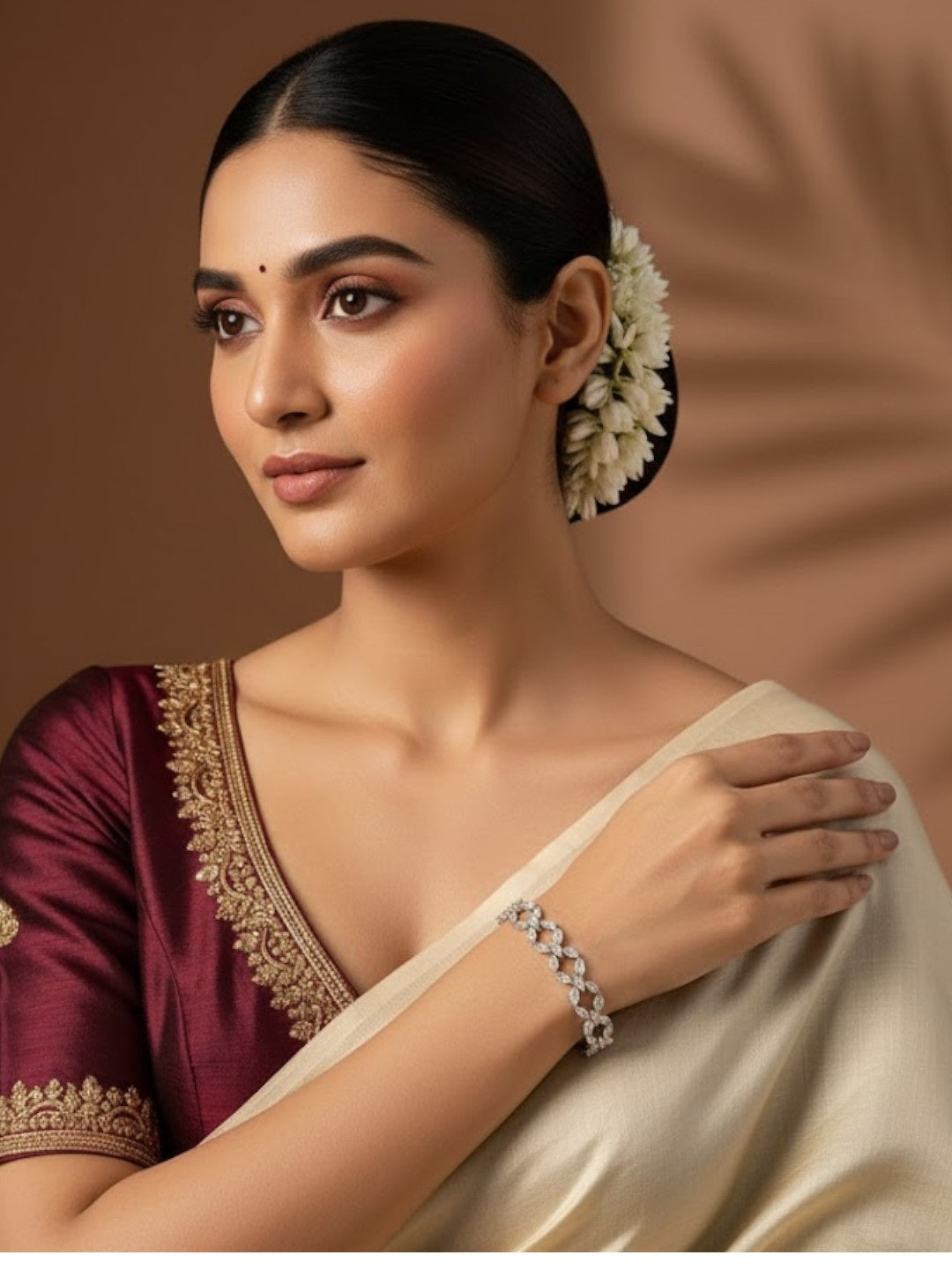 Elegant Silver-Toned Cubic Zirconia Leaf Design Bracelet for Women - Auraa Trends