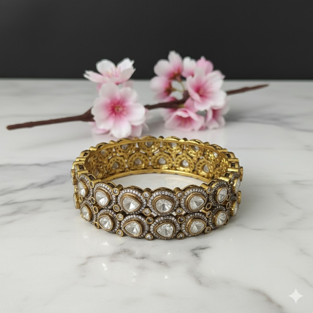 Luxurious tear-drop Kundan gold plated bangles for women – bridal and festive jewelry set